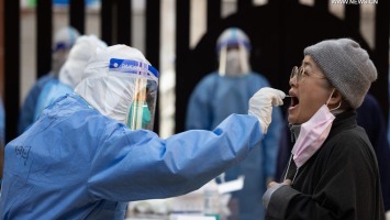 شانغهاي تطلق حملة لاختبارات الحمض النووي لكوفيد-19 على مستوى المدينة