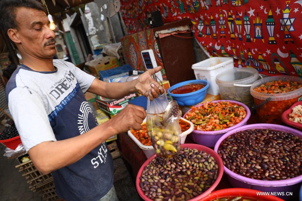 بيع المخللات في رمضان، مصر
