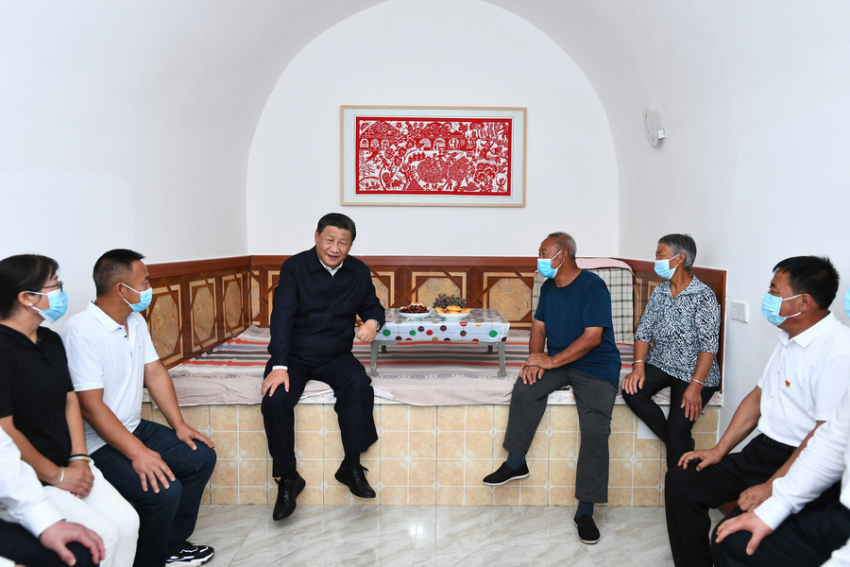 Xi Jinping Adakan Inspeksi di Kabupaten Suide, Kota Yulin