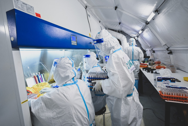 福建省アモイ市、エアドーム型実験室「猟鷹号」が市民全員のPCR検査を支援