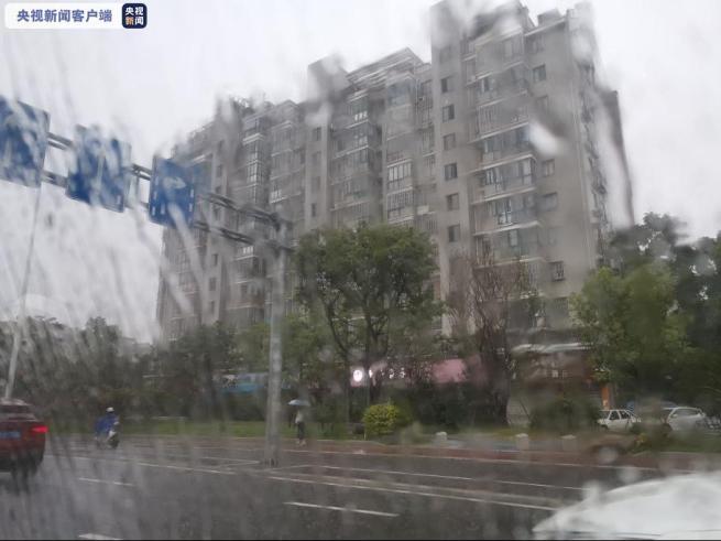台風9号「ルピート」上陸、福建省が警報発表