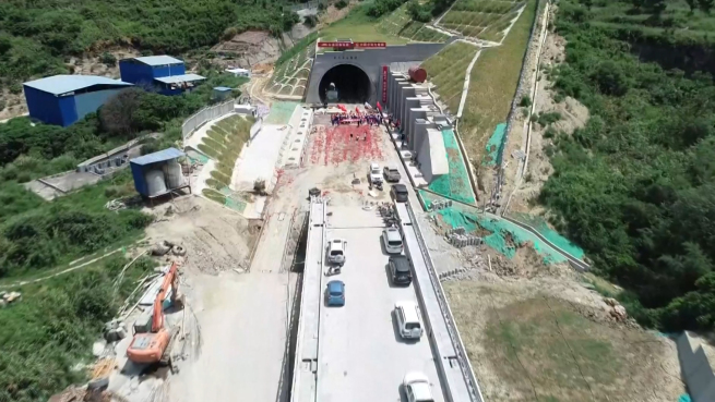 中国初の海を渡る高速鉄道 本線上の全トンネル貫通_fororder_N3图