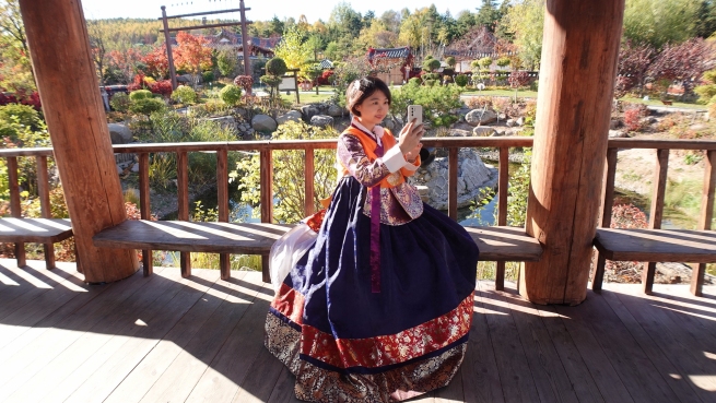 民俗園で 朝鮮族のお姫様に変身しよう