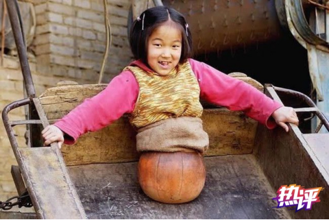 จาก“เด็กลูกบาส”สู่“เงือกสาว”นักกีฬาคนพิการชื่อดังของจีน