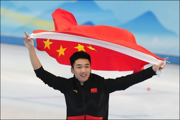 นักกีฬาจีนคว้าเหรียญทองสเก็ตความเร็ว 500 เมตรชาย-ทำลายสถิติโอลิมปิก