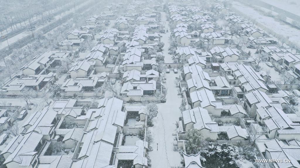 تساقط الثلوج في المناطق الشرقية بالصين
