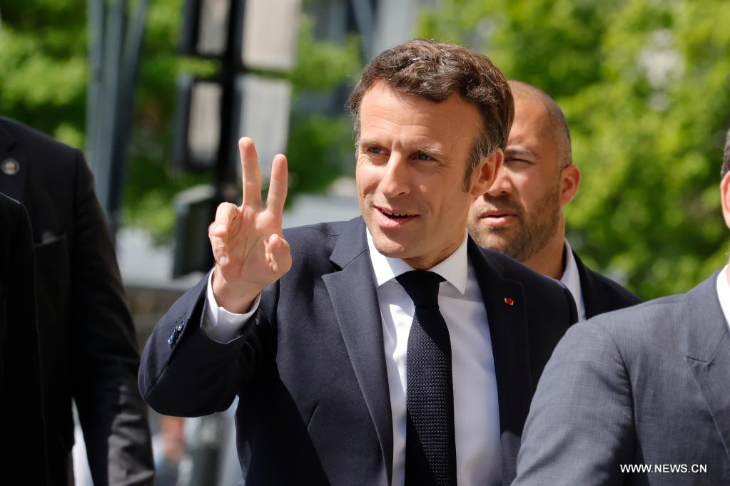 استطلاعات ما بعد التصويت: إيمانويل ماكرون يفوز في جولة الإعادة بالانتخابات الرئاسية الفرنسية