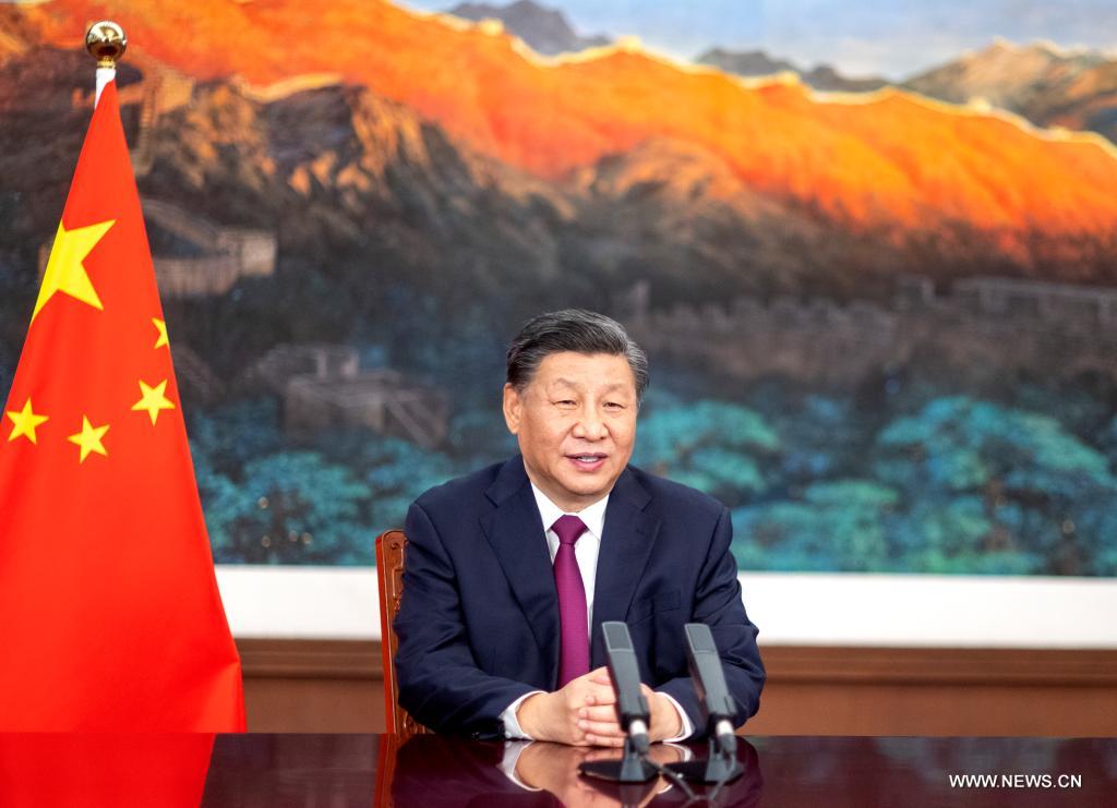 شي جينبينغ يلقي كلمة افتراضية في الاجتماع لإحياء الذكرى الـ70 لتأسيس المجلس الصيني لتنمية التجارة الدولية والقمة العالمية لتنمية التجارة والاستثمار