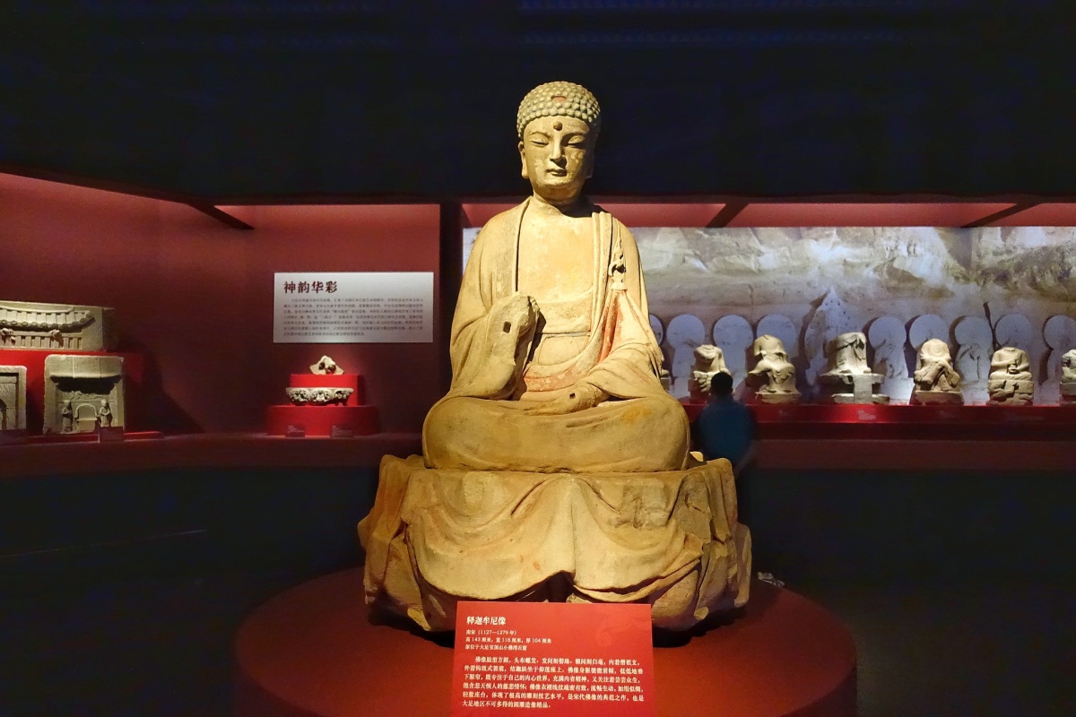 عرض مجموعة من منحوتات داتسو الصخرية الرائعة في المتحف الوطني الصيني