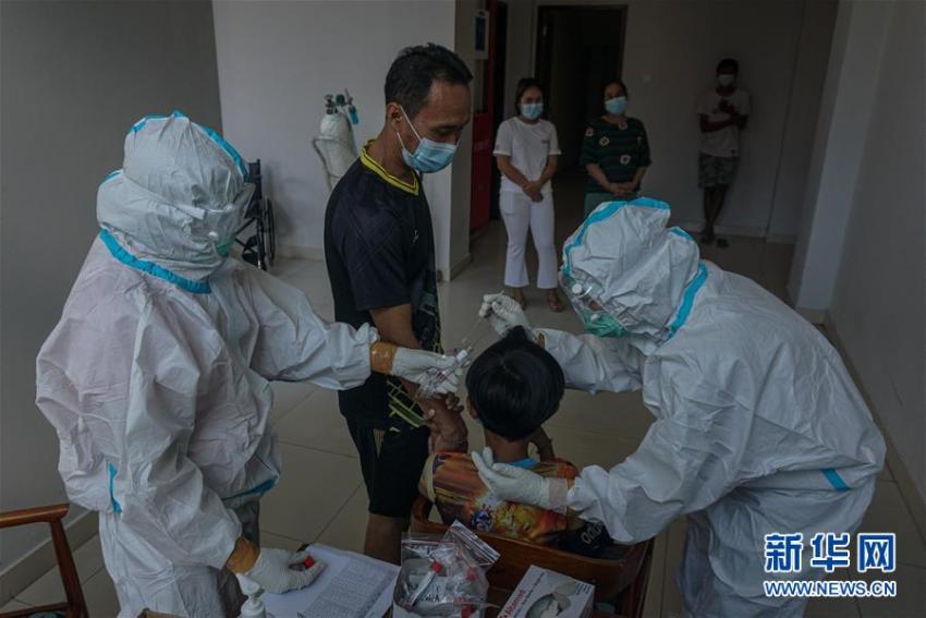 Menteri Kesehatan Indonesia: Pandemi Covid-19 Gelombang Kedua Telah Lewat