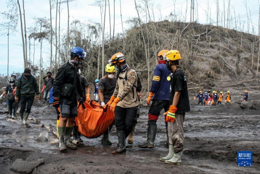 Korban Tewas Erupsi Gunung Semeru Bertambah Menjadi 34 Jiwa