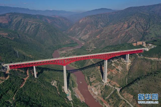 Jalur Kereta Api Tiongkok-Laos Bakal Diresmikan