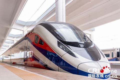 米国の国際関係学者「中国・ラオス鉄道は沿線住民に利益」