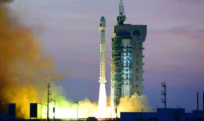 中国、「陸地探査1号01組」衛星を発射 地質災害を観測