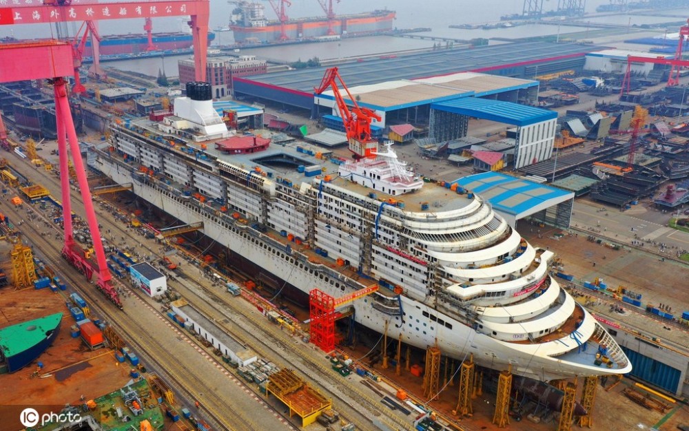 中国で初となる国産豪華クルーズ船の船体組立工程が完了