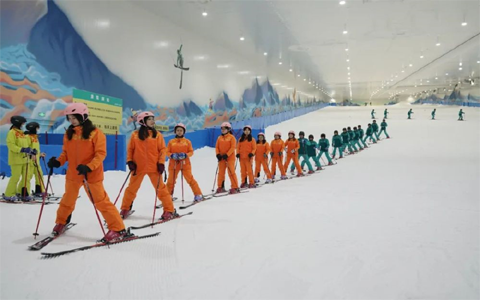 北京冬季五輪組織委「国内のウインタースポーツ参加者3億人の目標達成」