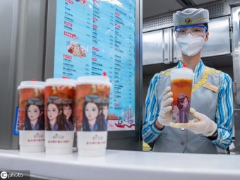 高速鉄道ミルクティーはいかが？　広州高速鉄道列車が新販売
