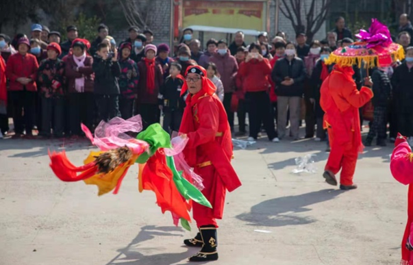 陝西省渭南市 伝統文芸で元宵節祝う