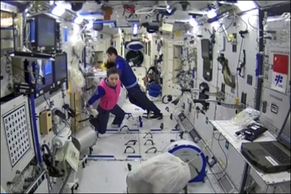 นักบินอวกาศ“เสินโจว-13”ของจีนเตรียมกลับโลก