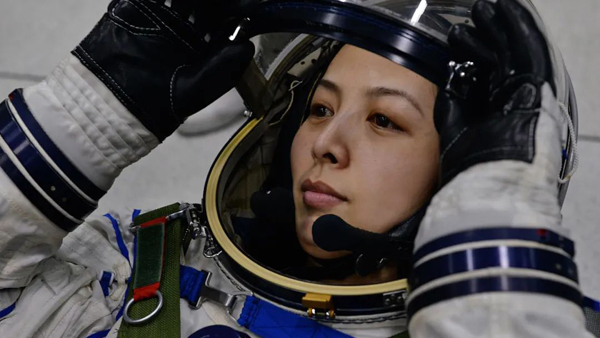 ประเทศจีนให้หลักประกันอะไรสำหรับนักบินอวกาศหญิง