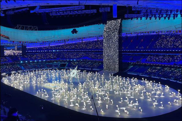 จีนโชว์จอ LED ใหญ่ที่สุดในโลกในพิธีเปิดโอลิมปิกฤดูหนาวปักกิ่ง